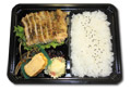 ローストチキン弁当　700円